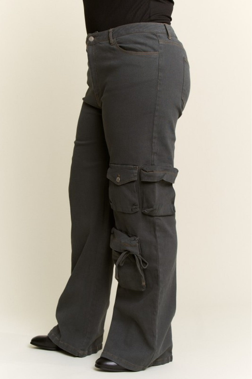 Solid Cargo Mid Rise Pants - Plus
